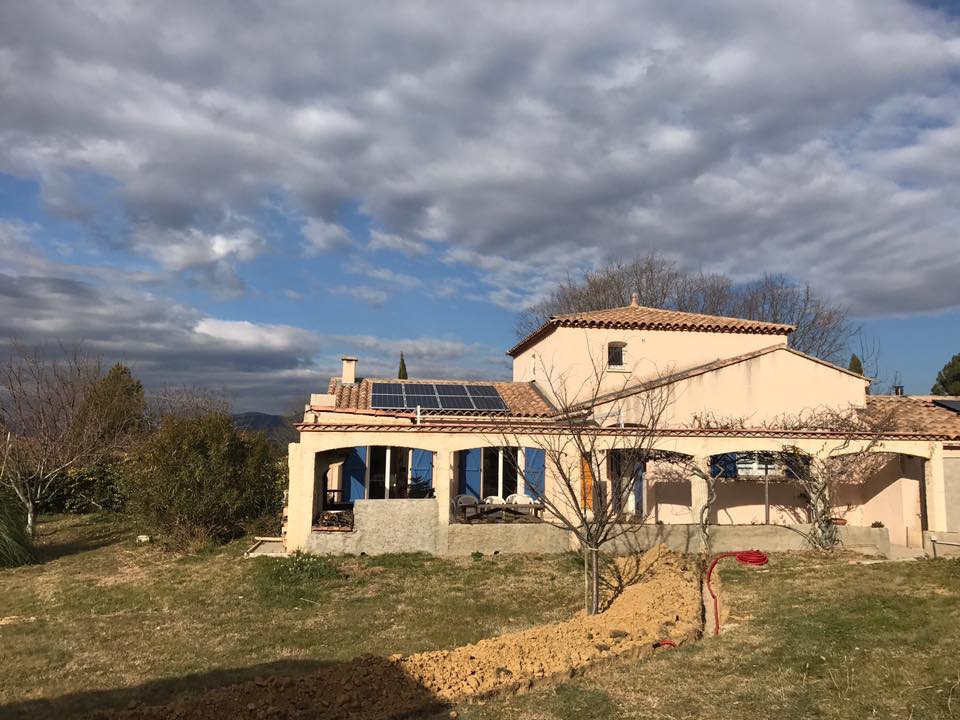 Villa Photovoltaïque Ⓒ 2019 Futur Eco Habitat